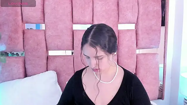 paulette dupont online show from 10.05.25