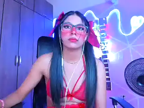 ALLYSON18  online show from 02.22.25