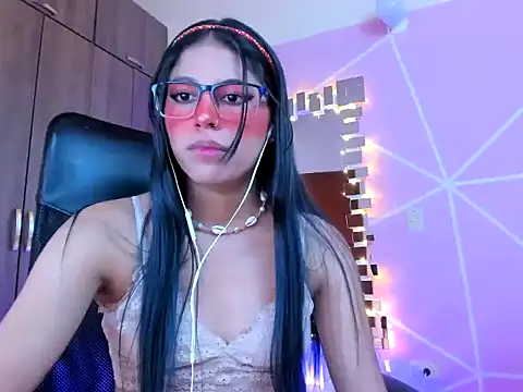  ALLYSON18  online show from 03.18.25