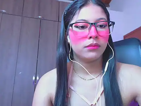 Snapshot of _ALLYSON18_ chatting on 06.12.26 ALLYSON18 online show from 06.12.26