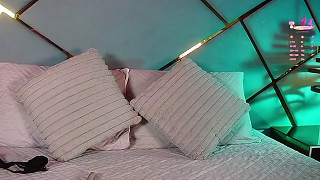 ammy durand online show from 11.24.25