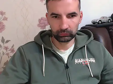 Leo 1617 online show from 04.09.26