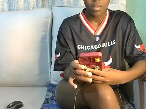 Caryyyl online show from 11.14.25