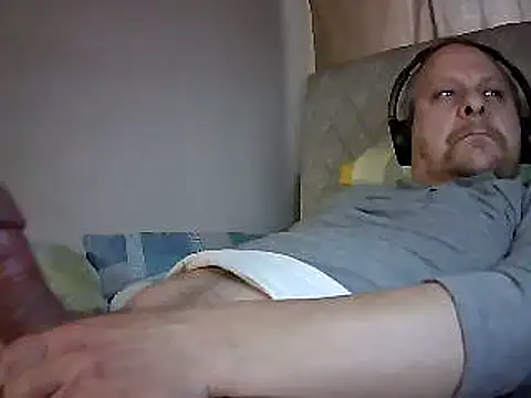 amylrmm1903 online show from 02.22.25