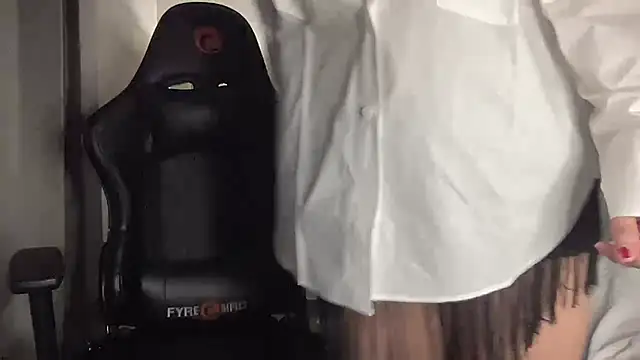 Wild Fantasy 7 online show from 02.05.25