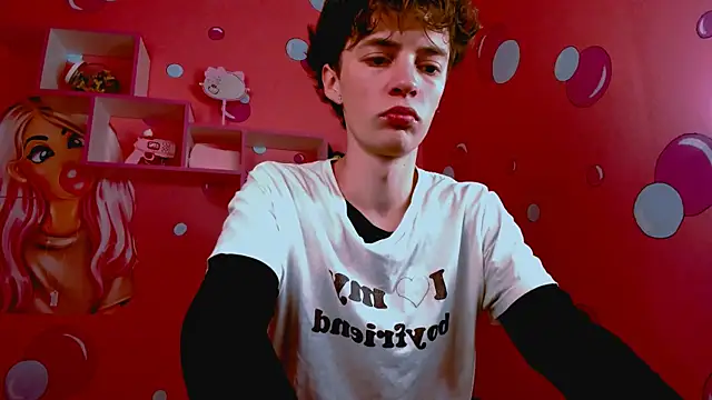 LukeSweet online show from 12.04.25