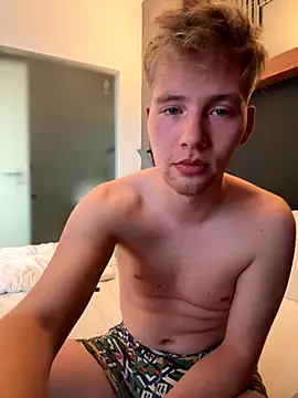 CDLukeLucy420 online show from 10.05.25