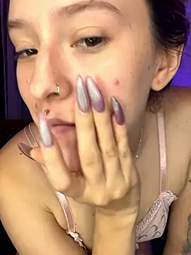 Ginger Foxy online show from 04.11.26