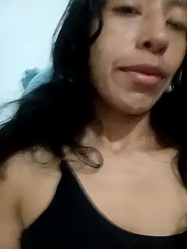 karolinee 66  online show from 01.06.25