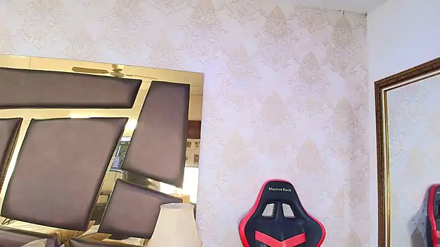 ZoehRoux online show from 02.07.25