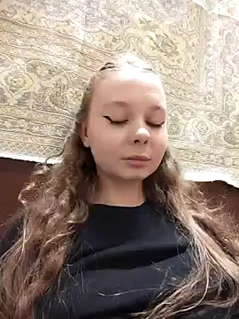 Snapshot of Ekaterina27 chatting on 06.10.26 Ekaterina27 online show from 06.10.26