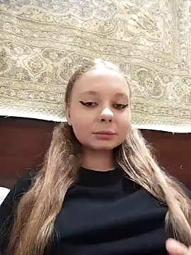 Snapshot of Ekaterina27 chatting on 06.13.26 Ekaterina27 online show from 06.13.26