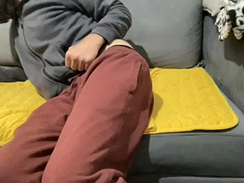 4small4inchlol online show from 02.10.25