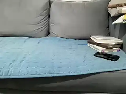 4small4inchlol online show from 03.08.25