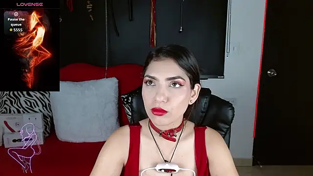 Snapshot of Carolaine69_ chatting on 09.12.25 Carolaine69 online show from 09.12.25