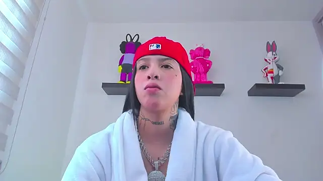 Gangster Girl online show from 12.28.24