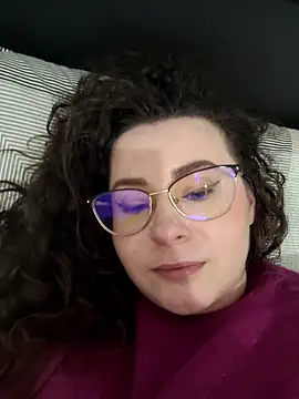 Snapshot of JESSYKA chatting on 11.09.25 JESSYKA online show from 11.09.25