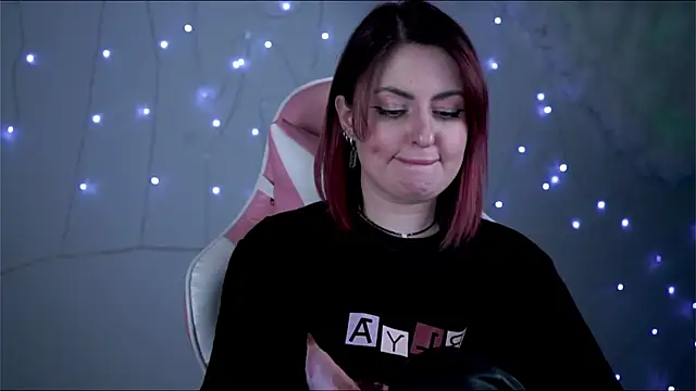 Lana  May online show from 02.13.25