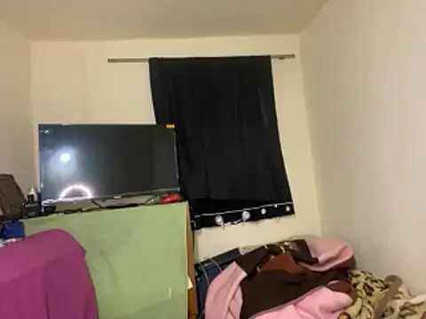 Snapshot of GaaTto chatting on 11.13.25 GaaTto online show from 11.13.25