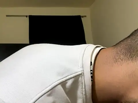 Snapshot of GaaTto chatting on 12.22.25 GaaTto online show from 12.22.25