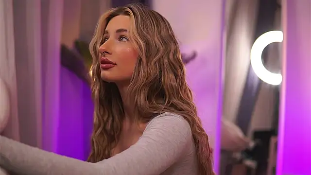 AvaShayy online show from 03.02.25