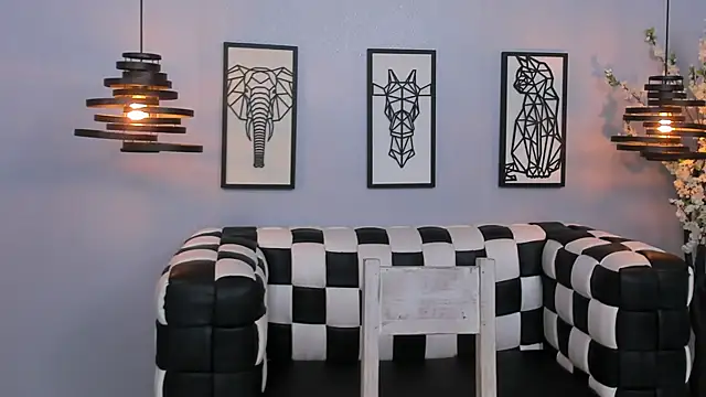 SARAFOXX  online show from 12.07.24