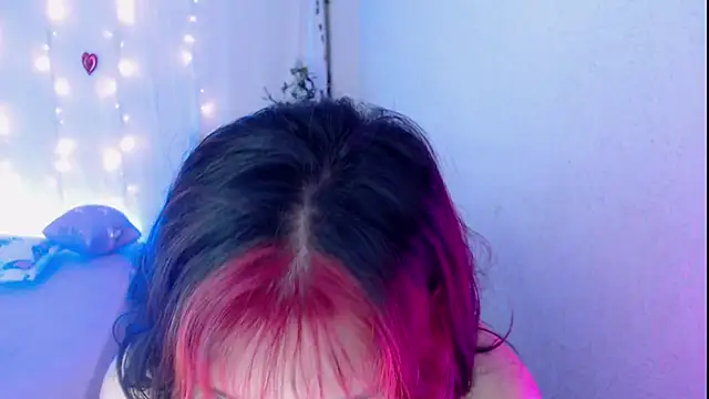 mixie cute online show from 02.27.25