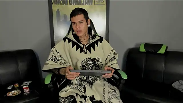 Snapshot of jamesinked_ chatting on 02.26.25 jamesinked  online show from 02.26.25