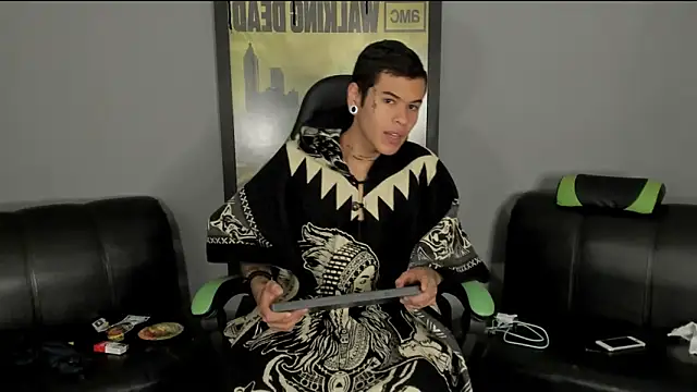 Snapshot of jamesinked_ chatting on 02.26.25 jamesinked  online show from 02.26.25