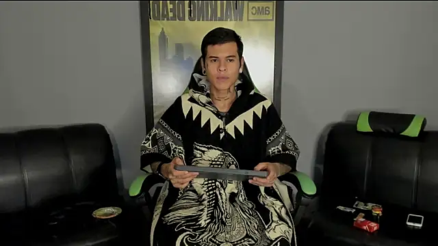 Snapshot of jamesinked_ chatting on 02.27.25 jamesinked  online show from 02.27.25