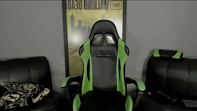 Snapshot of jamesinked_ chatting on 02.27.25 jamesinked  online show from 02.27.25