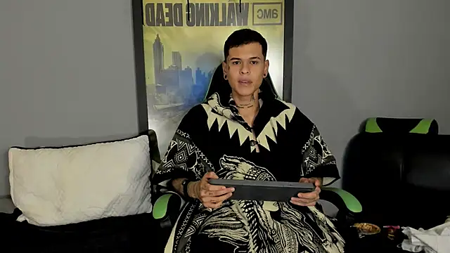 Snapshot of jamesinked_ chatting on 03.16.25 jamesinked  online show from 03.16.25