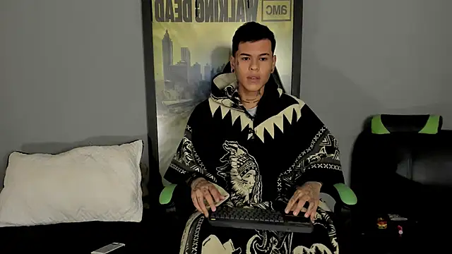 Snapshot of jamesinked_ chatting on 03.19.25 jamesinked  online show from 03.19.25