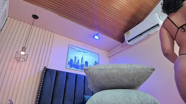 viiolett lee online show from 02.22.26