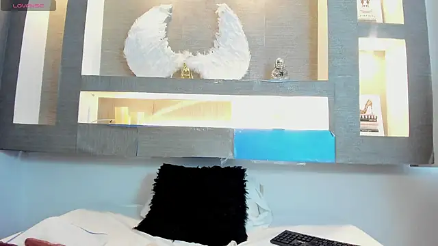 Cinthya mjs online show from 02.13.25