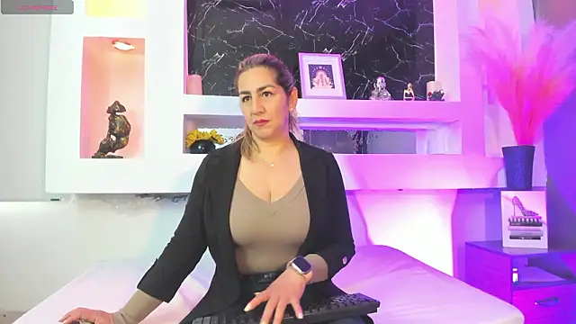 Cinthya mjs online show from 02.14.26