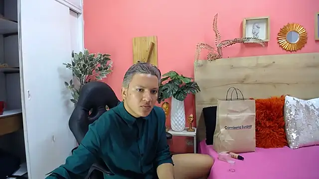 aslyhernandez 7 online show from 03.28.26