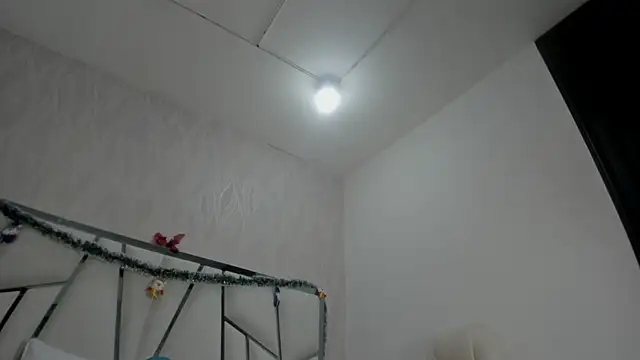 Victoriaa millers online show from 11.16.25