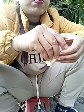 Snapshot of Fuckmehard2xx chatting on 01.05.25 Fuckmehard2xx online show from 01.05.25