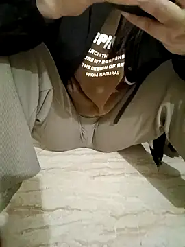 Snapshot of Fuckmehard2xx chatting on 01.10.25 Fuckmehard2xx online show from 01.10.25