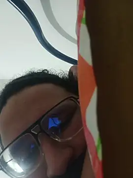 beautiful hands  online show from 02.13.26