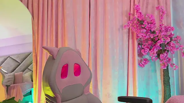 Elith noa online show from 04.07.26