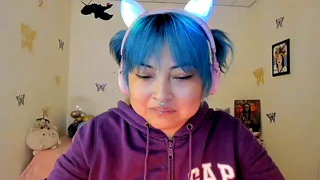 Snapshot of Shaddycute_ chatting on 09.30.25 Shaddycute online show from 09.30.25