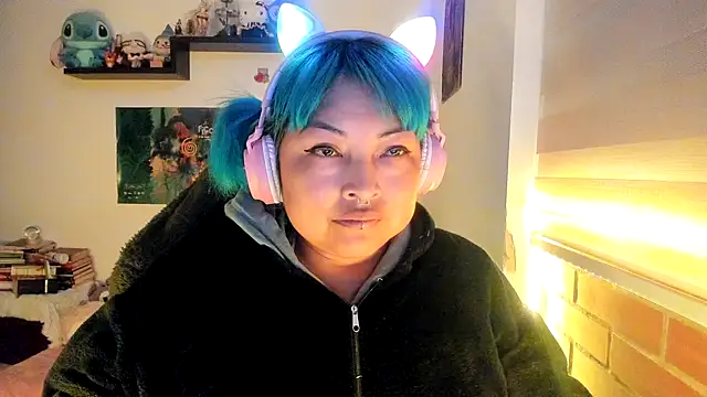 Shaddycute  online show from 02.04.26