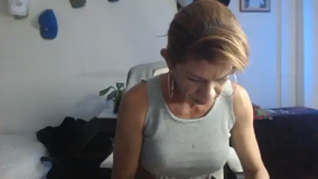 Antonella borja online show from 12.22.25