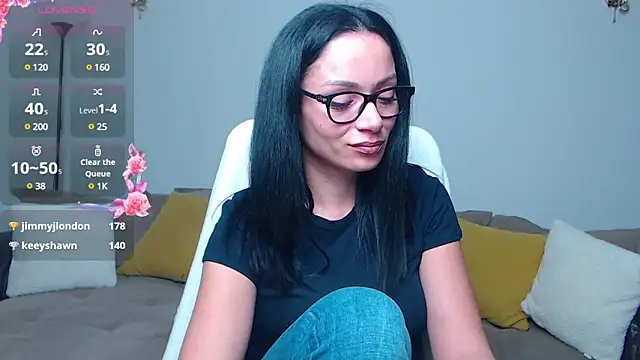 Snapshot of BabySerene chatting on 12.21.24 BabySerene online show from 12.21.24