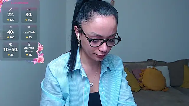 Snapshot of BabySerene chatting on 02.10.25 BabySerene online show from 02.10.25