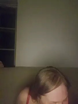 katiestevens online show from 12.14.25