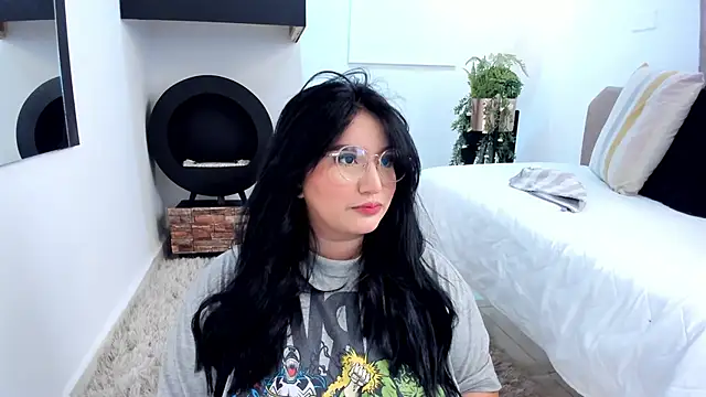 Snapshot of _nina_sweet chatting on 01.02.25 nina sweet online show from 01.02.25