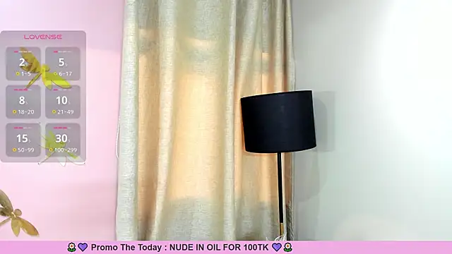 Snapshot of _nina_sweet chatting on 01.09.25 nina sweet online show from 01.09.25